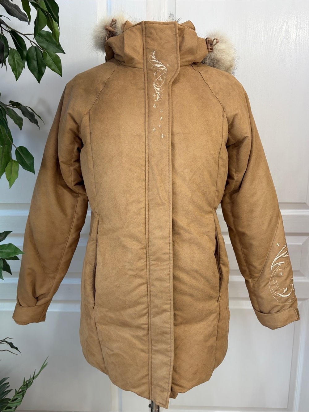 Vintage Cabela's Premier Northern Goose Down Insulated Faux Suede Parka